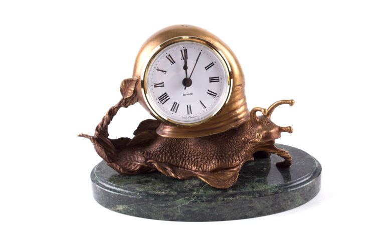 Bronze clock Snail