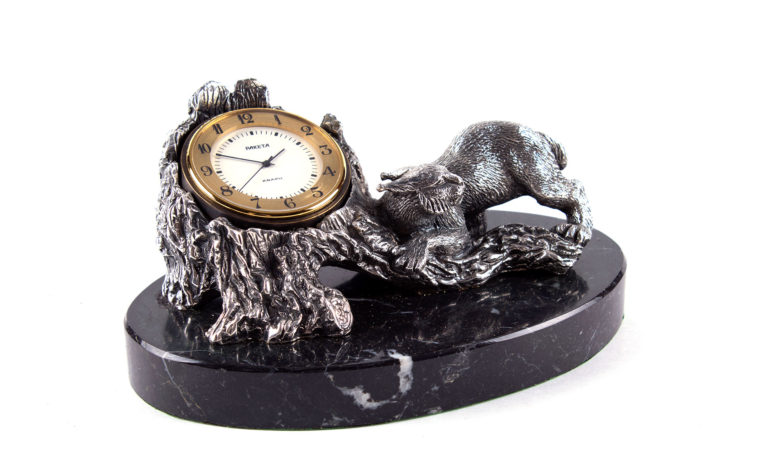 Bronze clock Lynx